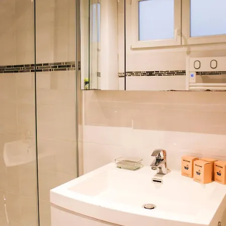 Beautiful T2 Near Place De La Republique Apartment *